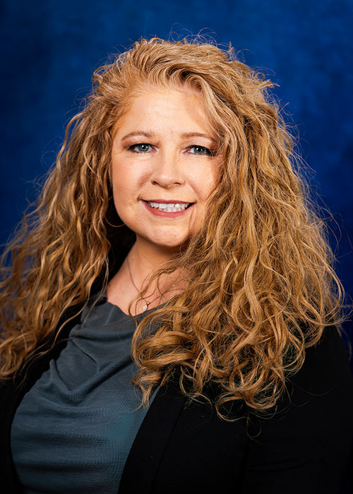 A photo of Elizabeth Davis