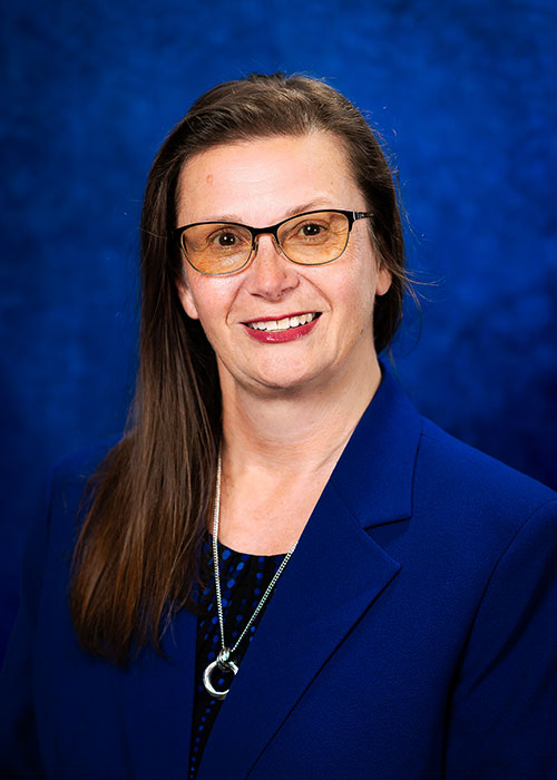A photo of Kathy Schluter